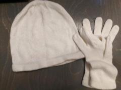 Шапка и перчатки - Изображение 1