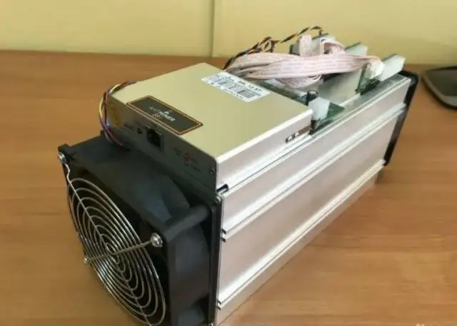 Продам  Asic Antminer S9i-14.5th/s б/у нбп