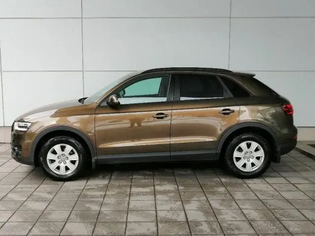 Продается Audi Q3 8U, кроссовер 5 дв. в Германии