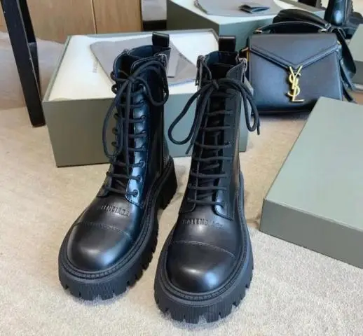 Продам ботинки Balenciaga